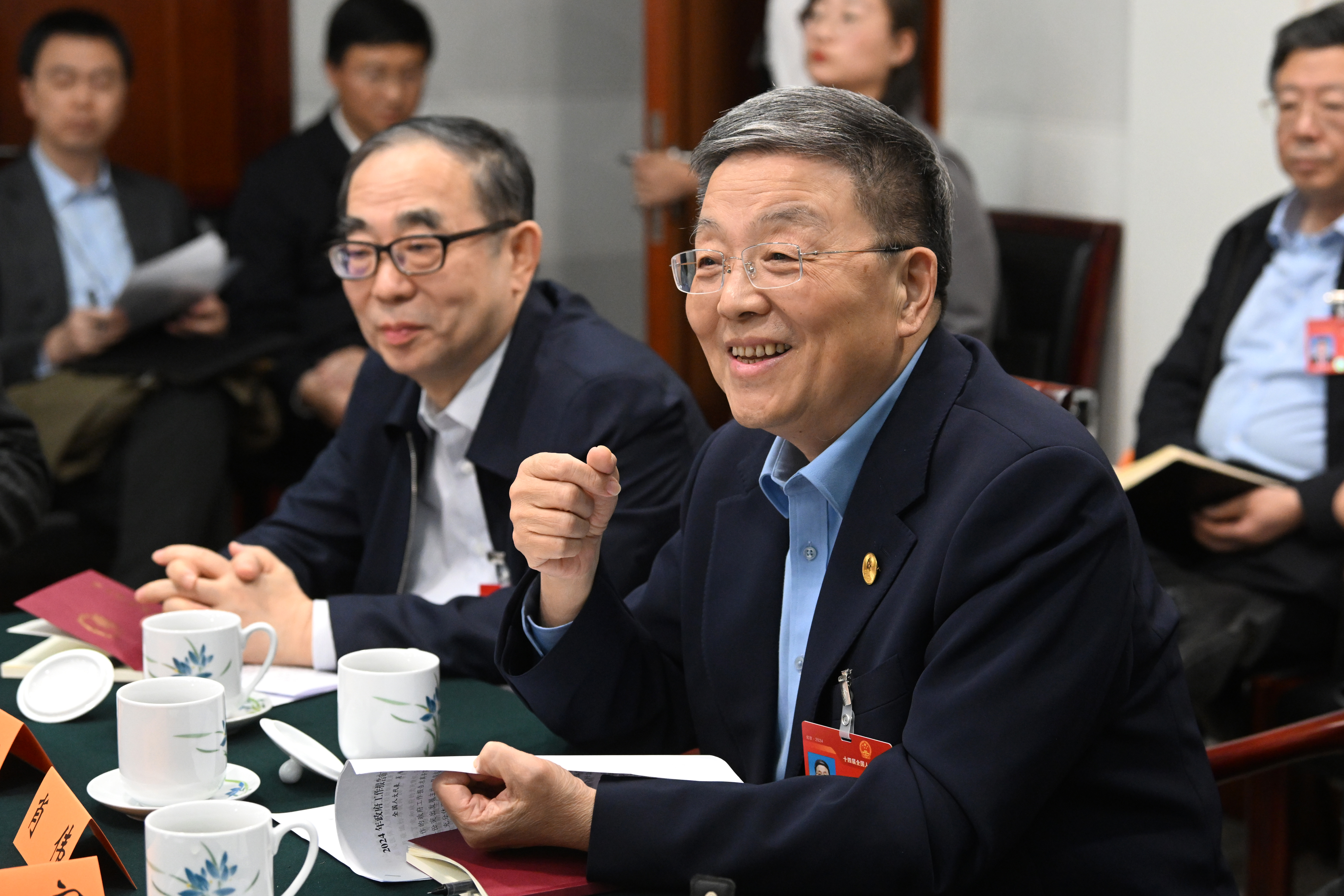 两会聚焦|中央级媒体新华社、新华网关注报道肖伟代表建议